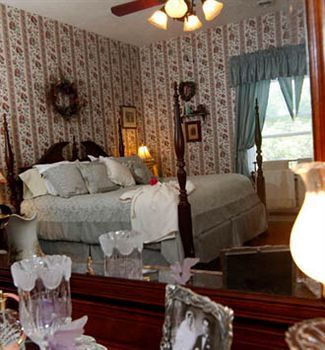 Belle Hearth Bed And Breakfast Waynesboro Exterior foto