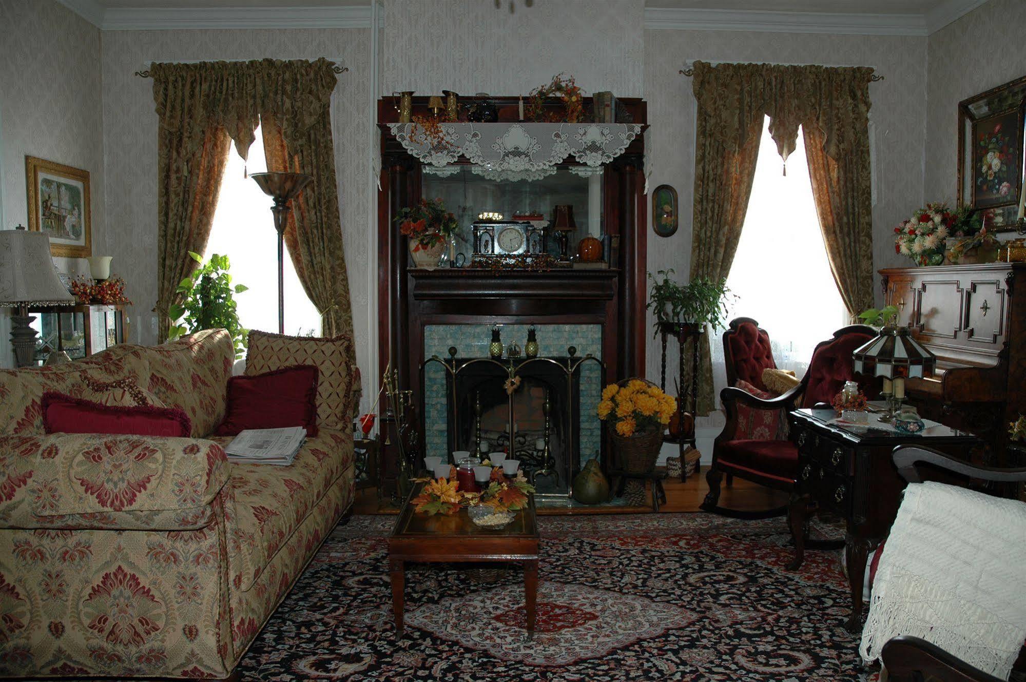 Belle Hearth Bed And Breakfast Waynesboro Exterior foto